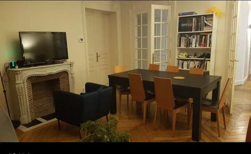 Photo de la colocation à Paris : La chambre est très agréable